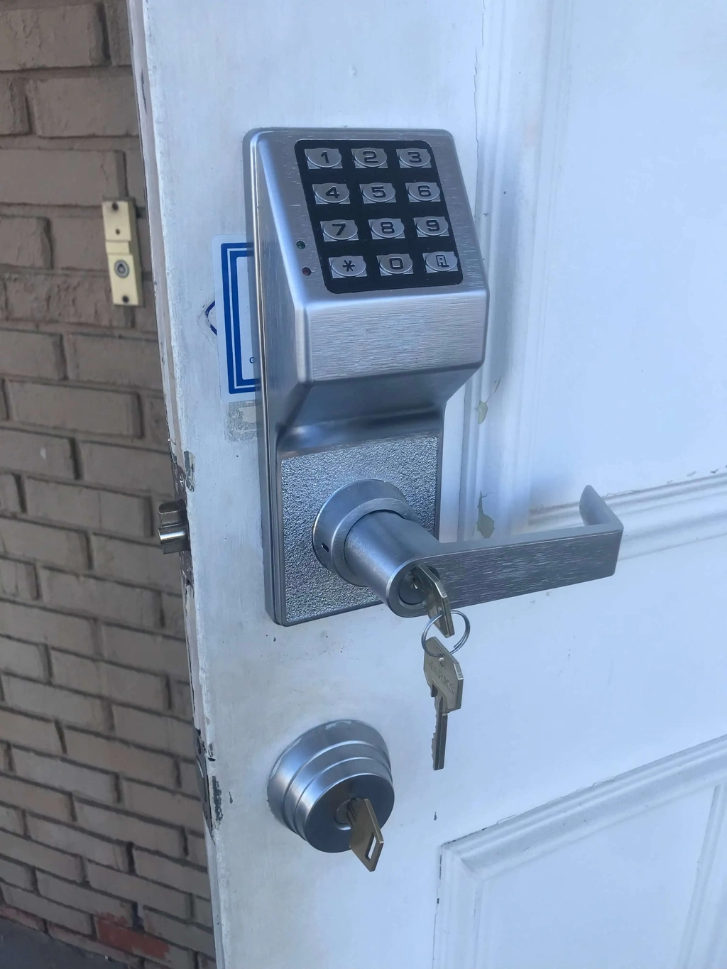 SOKY Locksmith Smart Keypad Lock Installation – Bowling Green KY image